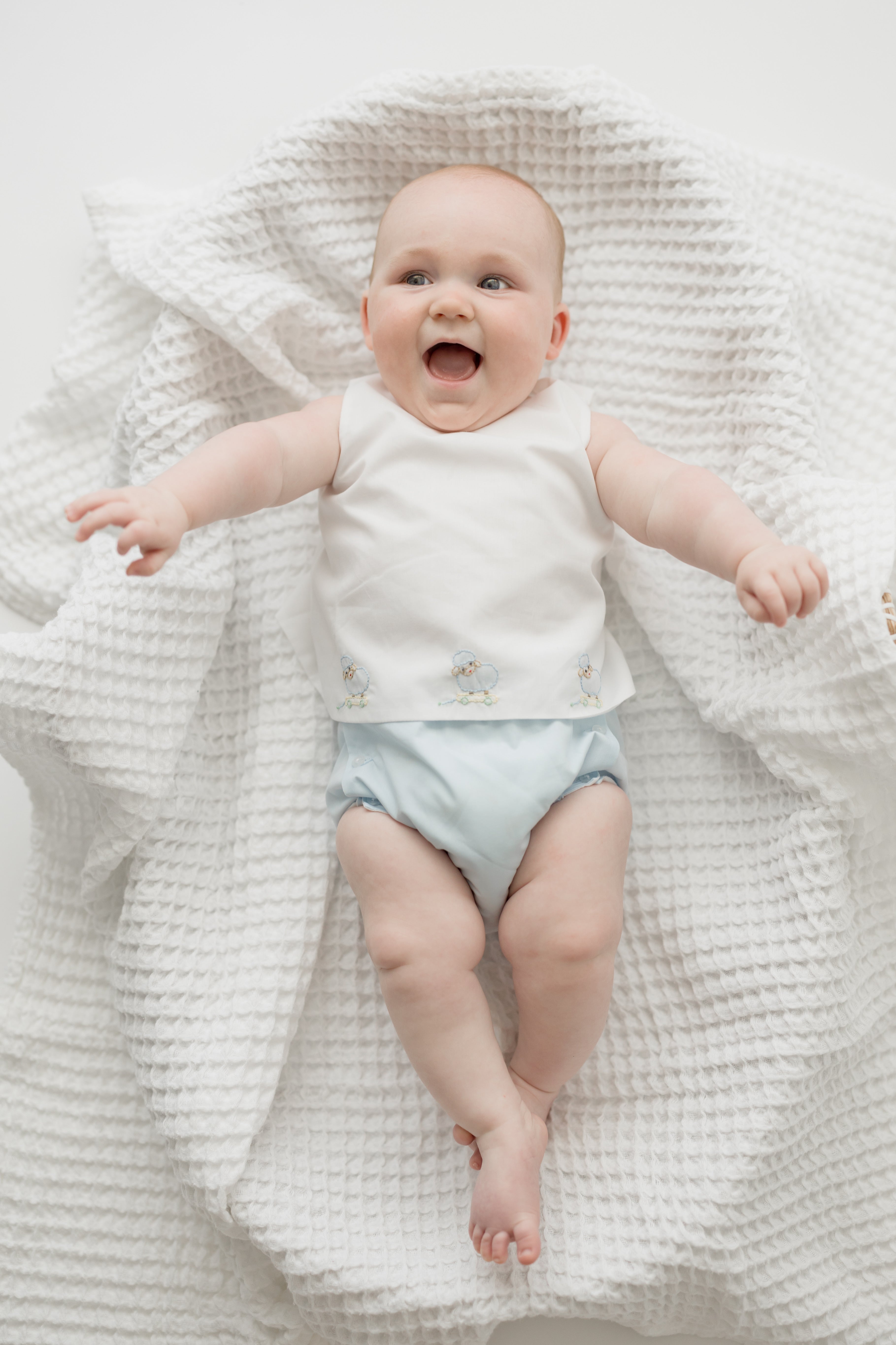 Remember Nguyen Little Lamb Diaper Set