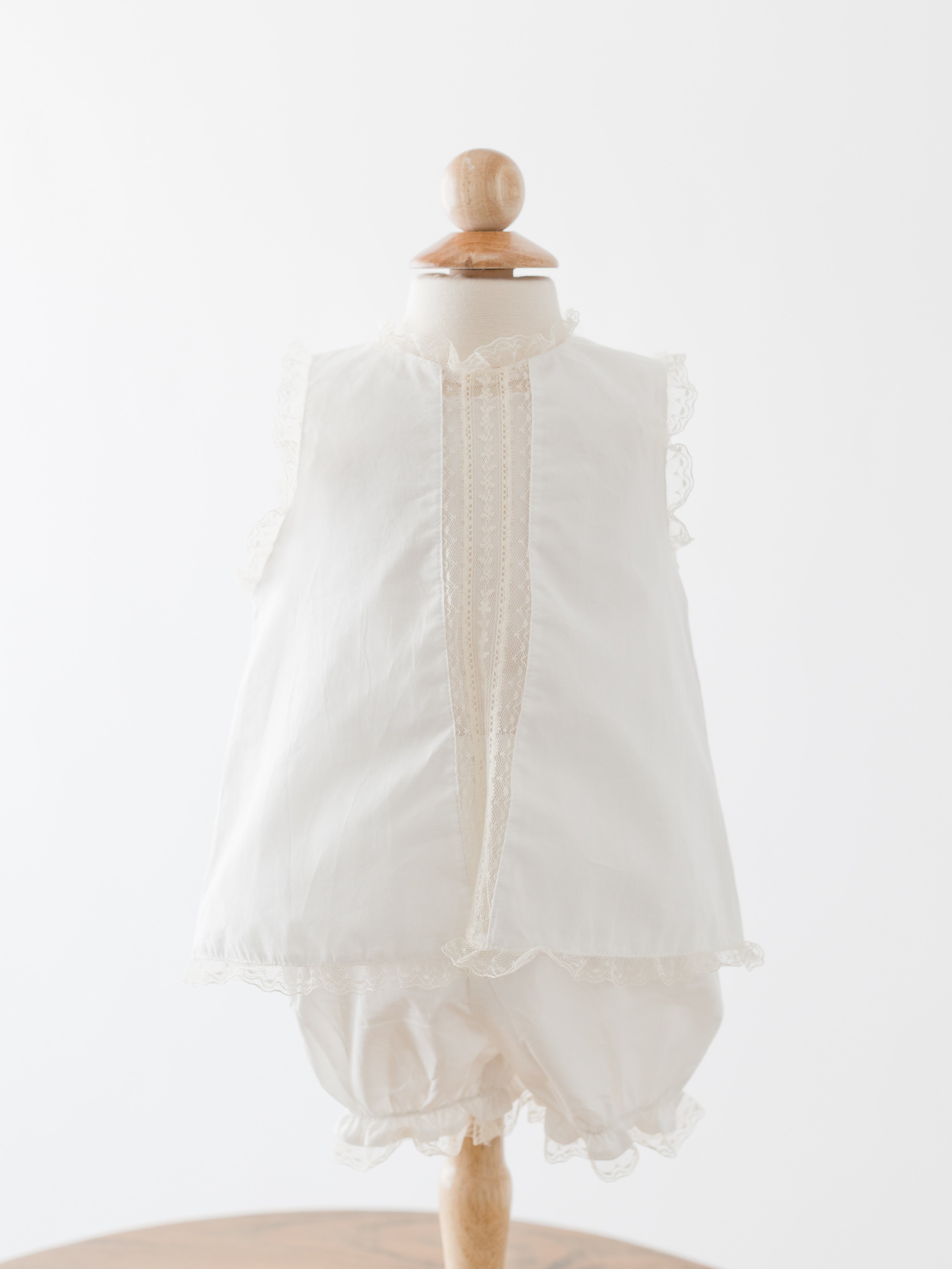 Anna White Bloomer Set