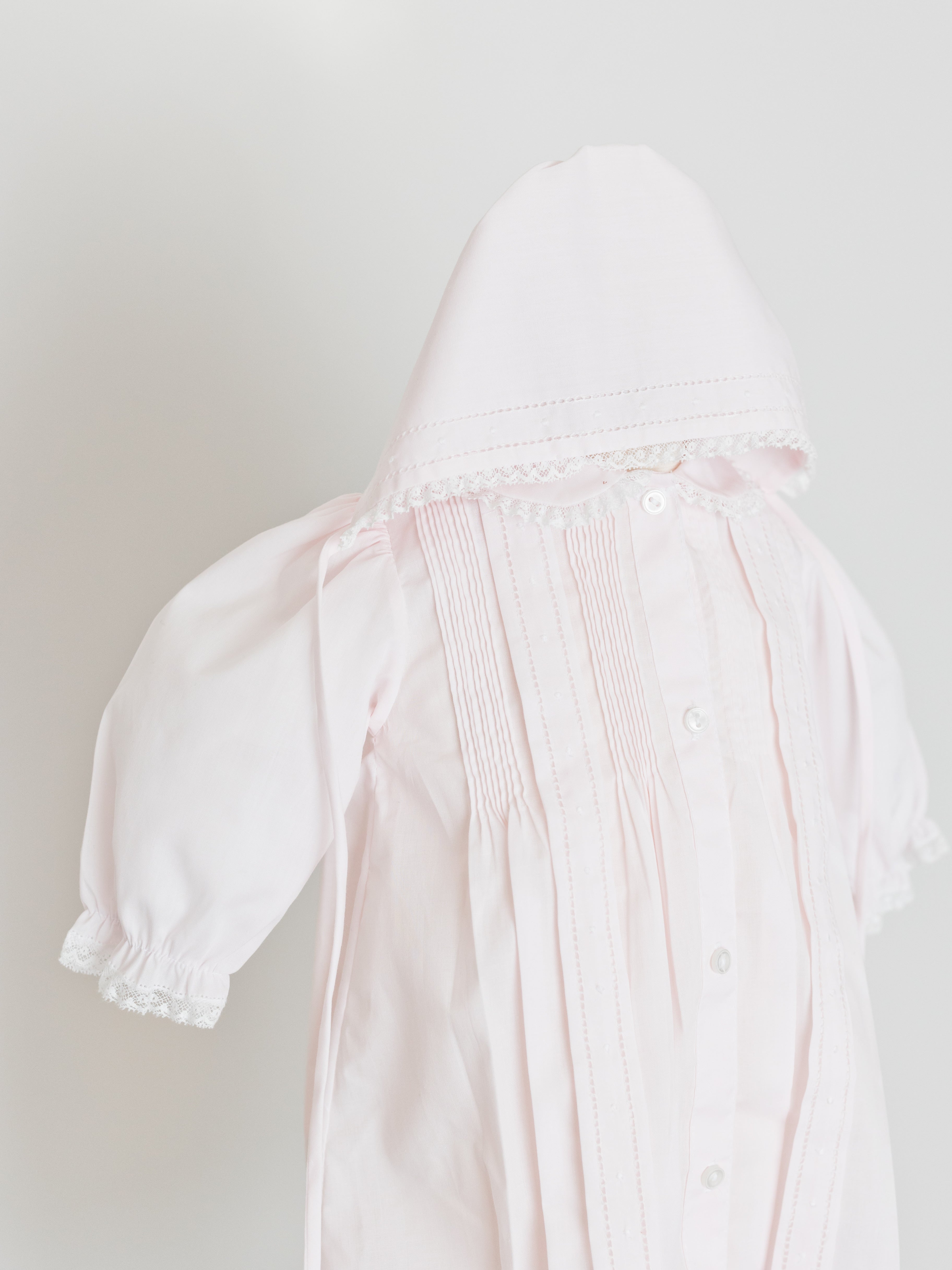 Feltman Brothers Girls Dot Take Me Home Gown And Hat- Pink