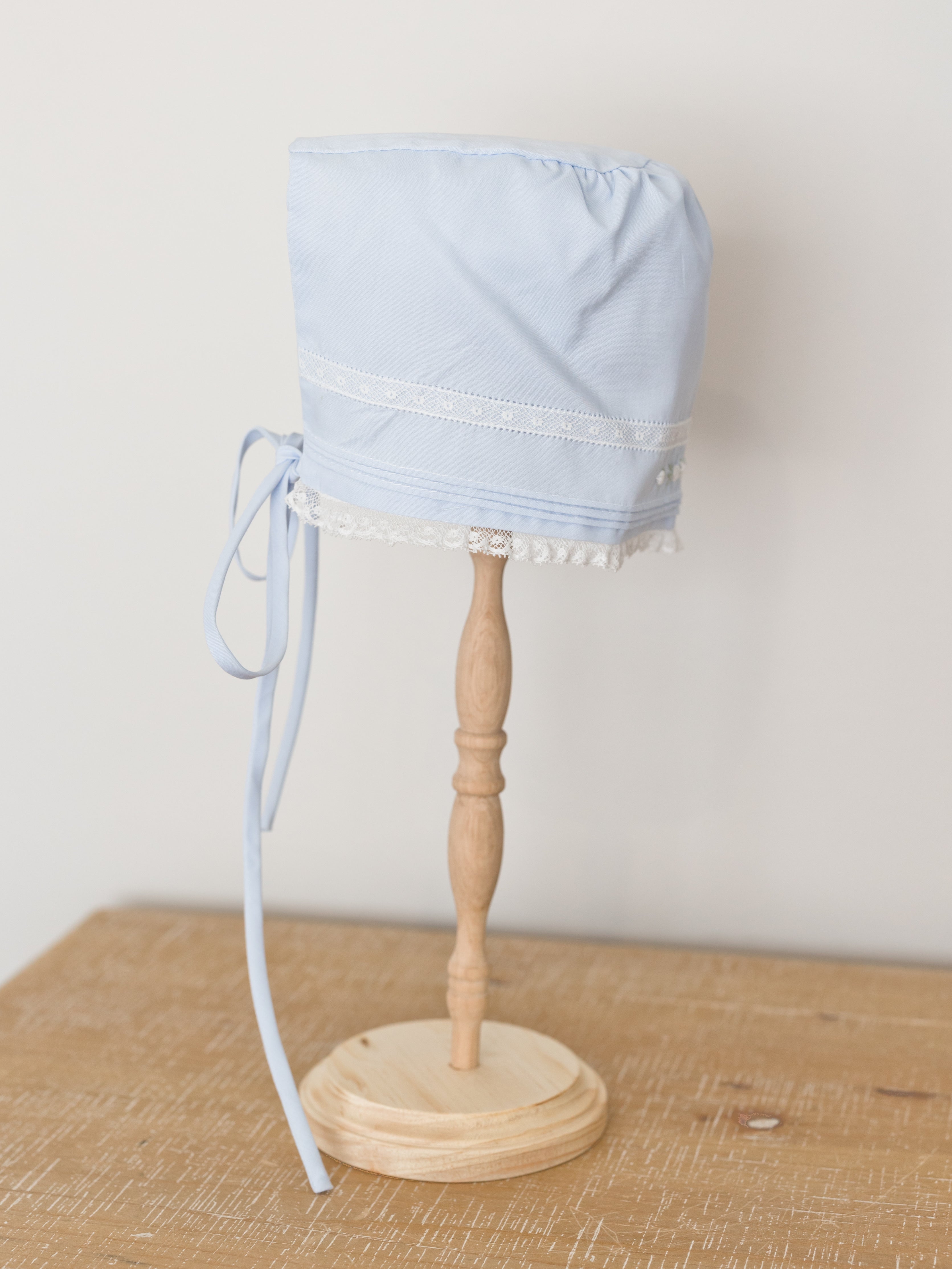 Girls Floral Bullion & Lace Bonnet