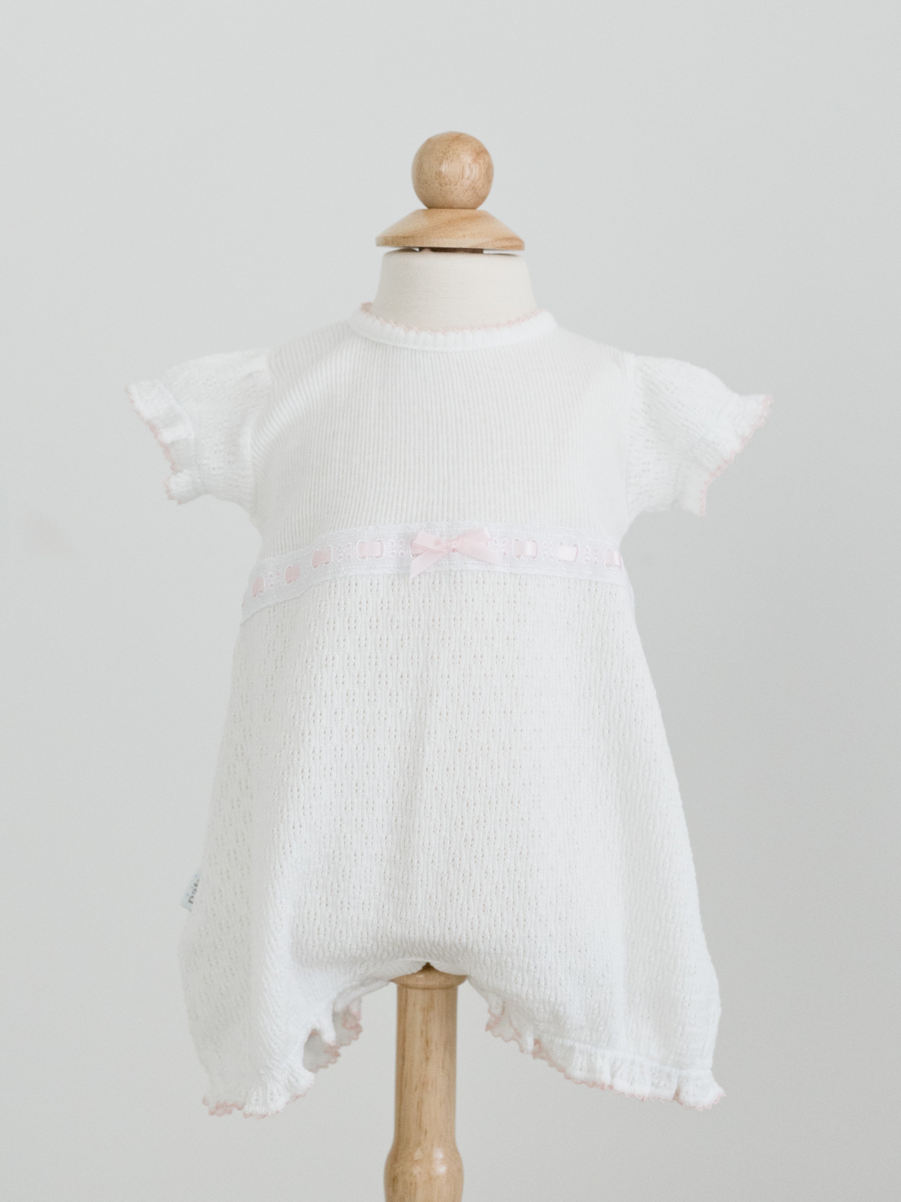 Bubble w/ Eyelet Trim